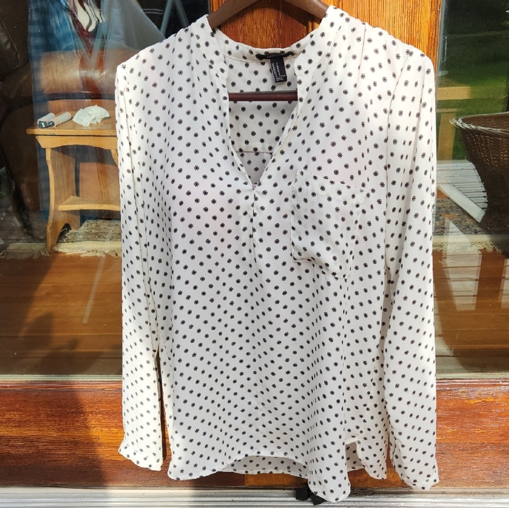 Forever 21 Black and White Polka Dot Blouse